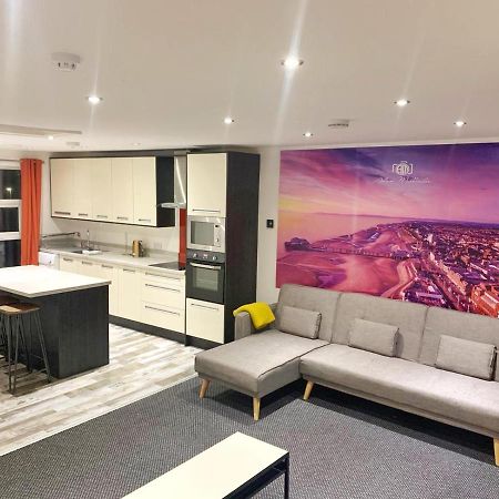 Blackpool Luxury Apartments Екстер'єр фото