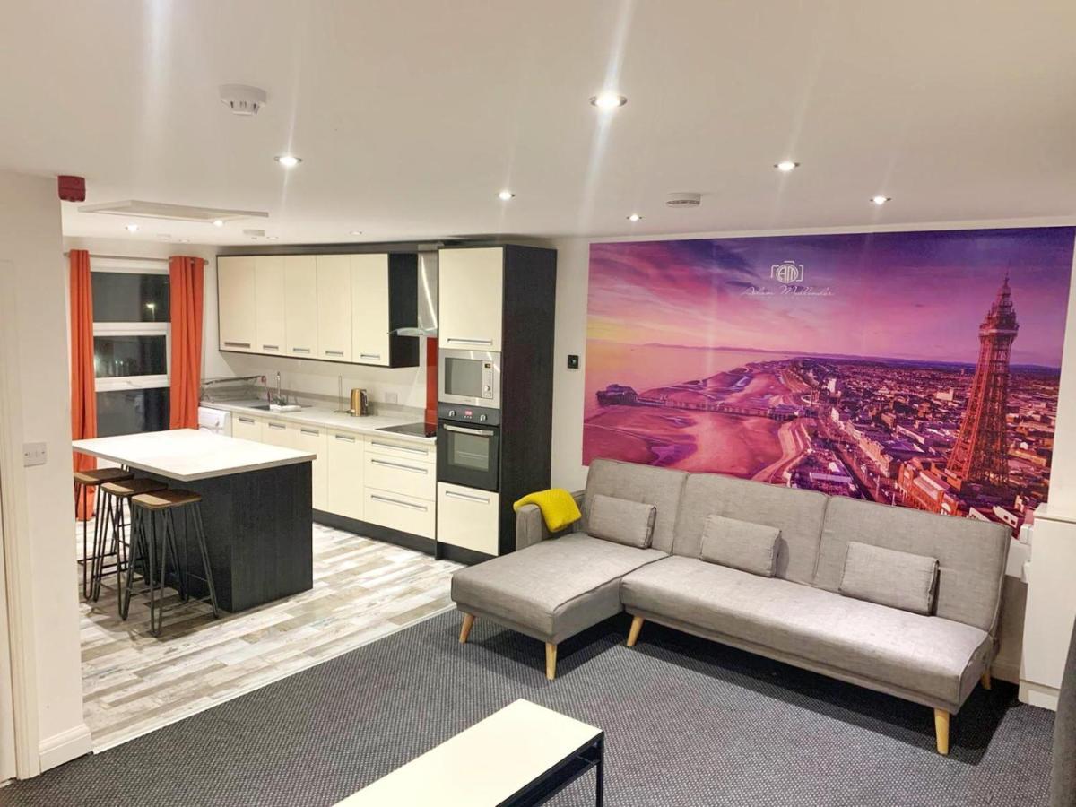 Blackpool Luxury Apartments Екстер'єр фото