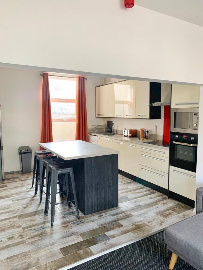 Blackpool Luxury Apartments Екстер'єр фото